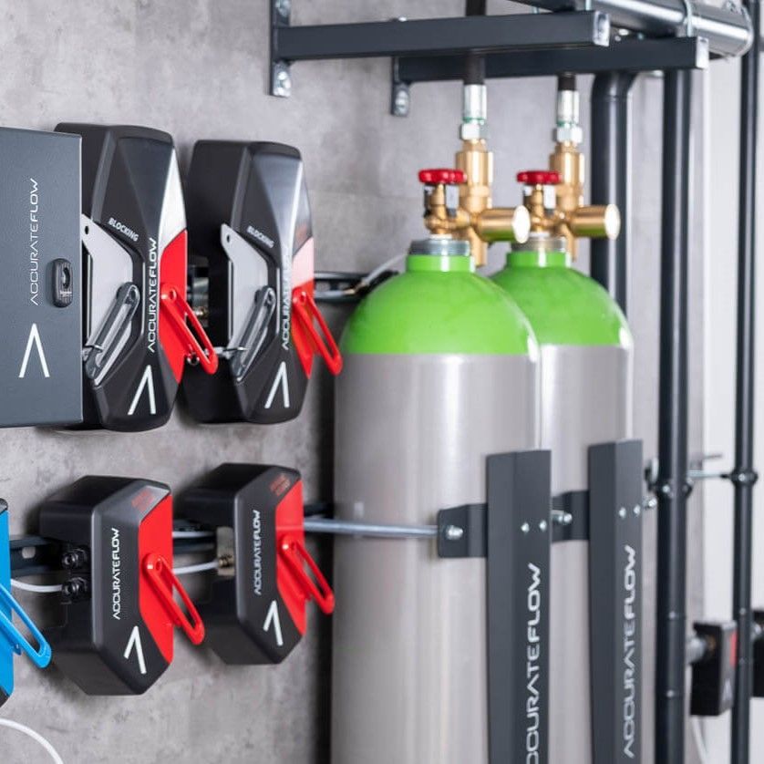 Gas-based extinguishing system